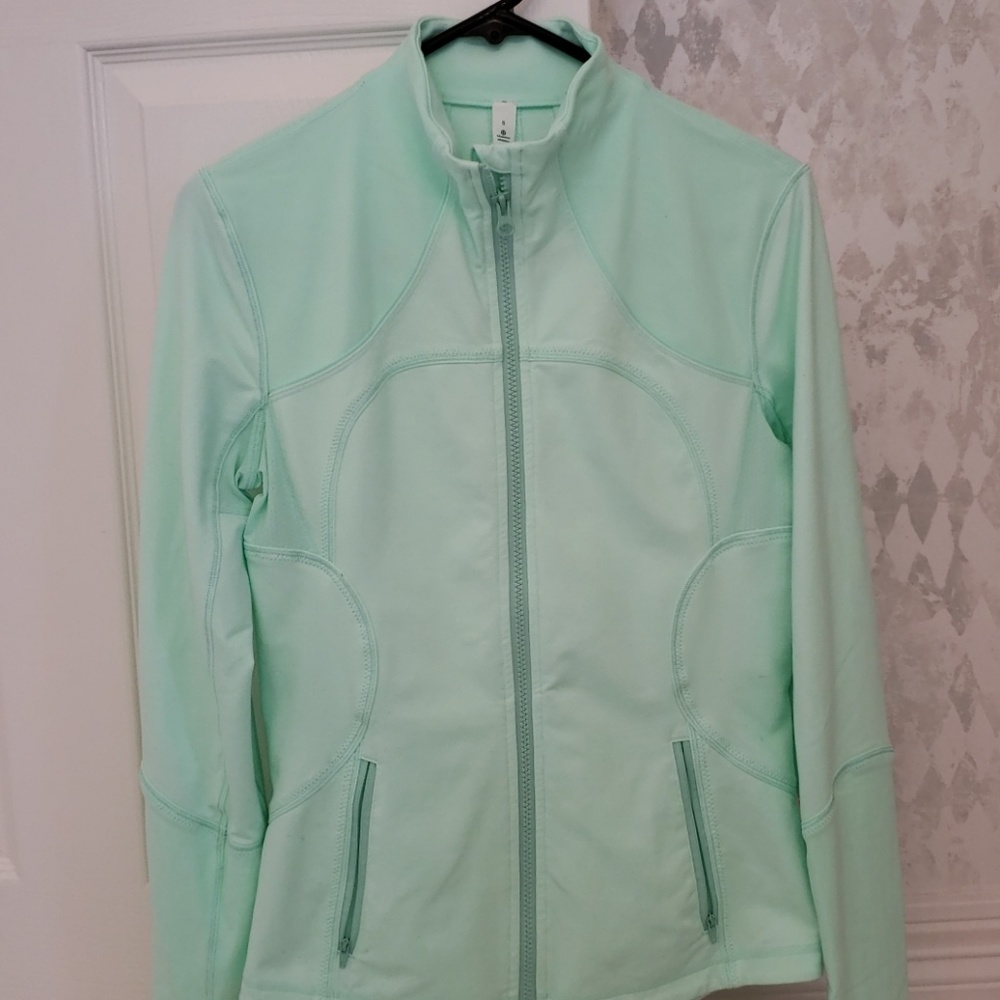 Lululemon define jacket gently used